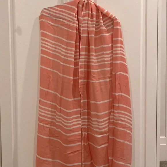 Coach long scarf in peachy pink - Picture 3 of 4